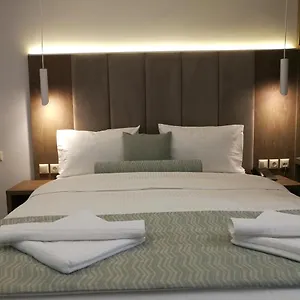 4- Family Aparthotel Metamorfosi (Sithonia)