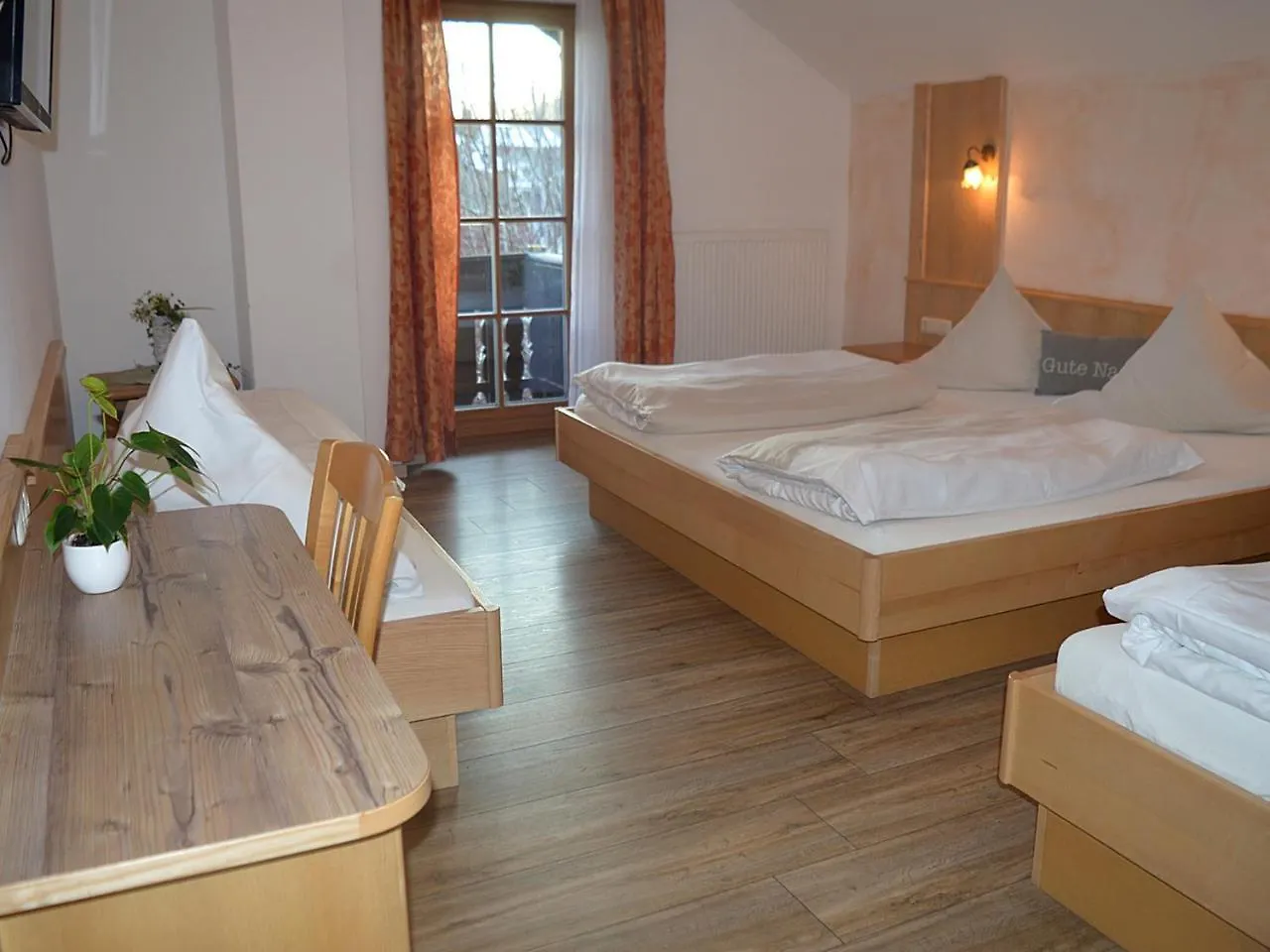 Gasthof Huberwirt Gmbh Rosenheim 0*,